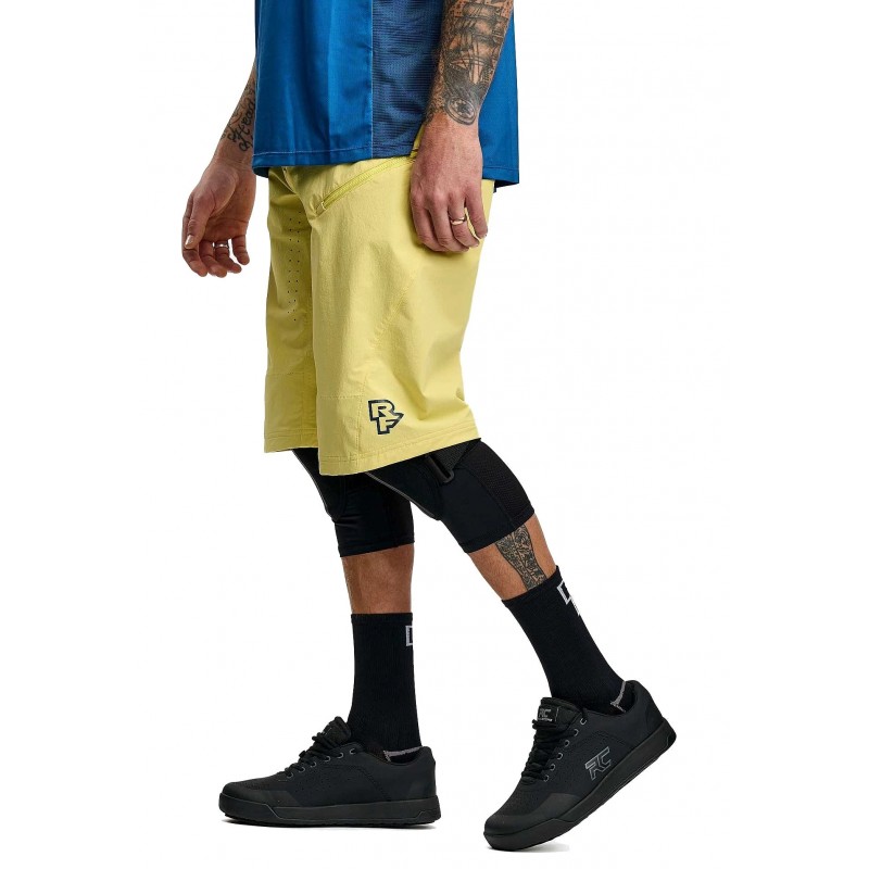 RACE FACE Shorts Scorch M