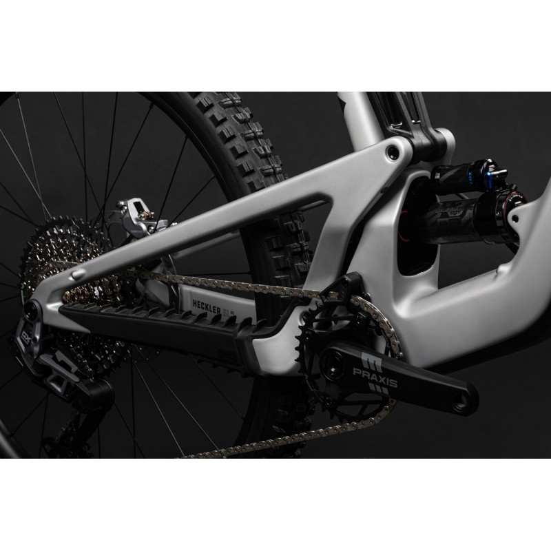SANTA CRUZ HECKLER SL CC XX AXS RSV MX MATTE SILVER  XL